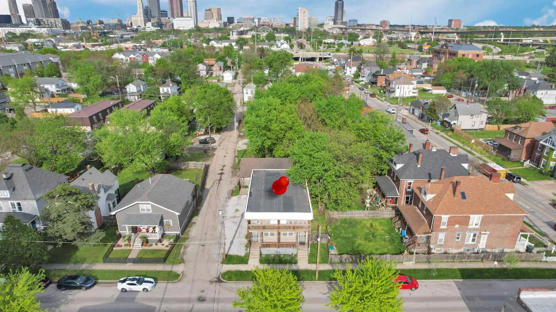 Housepitality - The Urban Roost 1 - Modern Villa Columbus 0*,  ABD