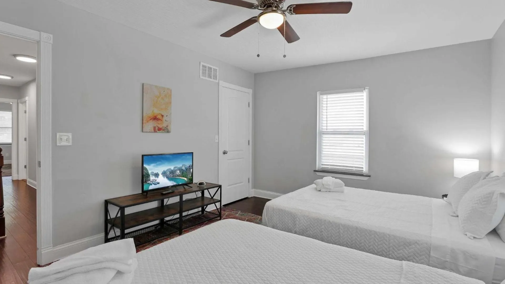 Tatil Evi Housepitality - The Urban Roost 1 - Modern Villa Columbus